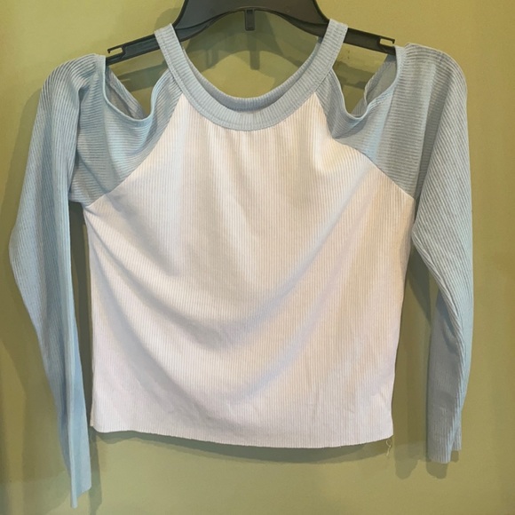 PACSUN Long Sleeve Thin Ribbed Shirt with Cutouts at Shoulders. Size S. - Picture 1 of 5